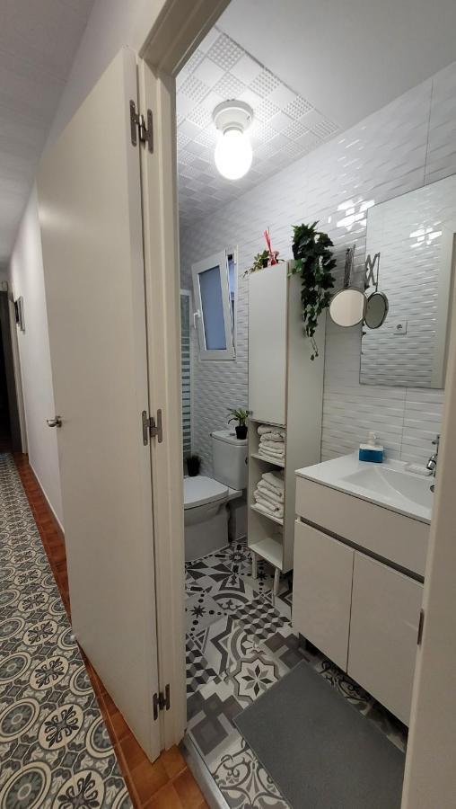 Apartaments B O D Collblanc L'Hospitalet de Llobregat Buitenkant foto