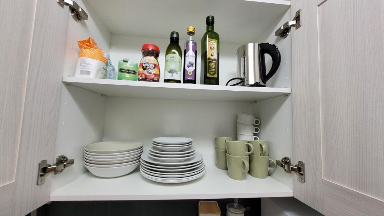 Apartaments B O D Collblanc L'Hospitalet de Llobregat Buitenkant foto