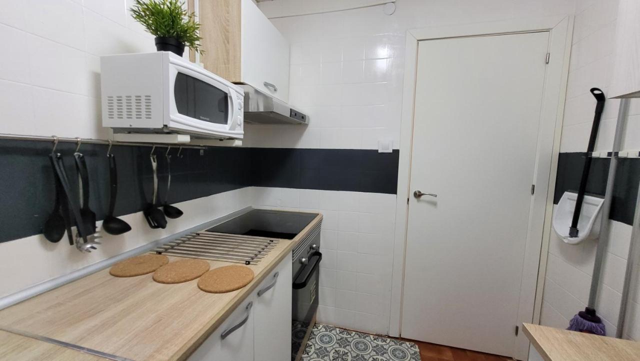Apartaments B O D Collblanc L'Hospitalet de Llobregat Buitenkant foto