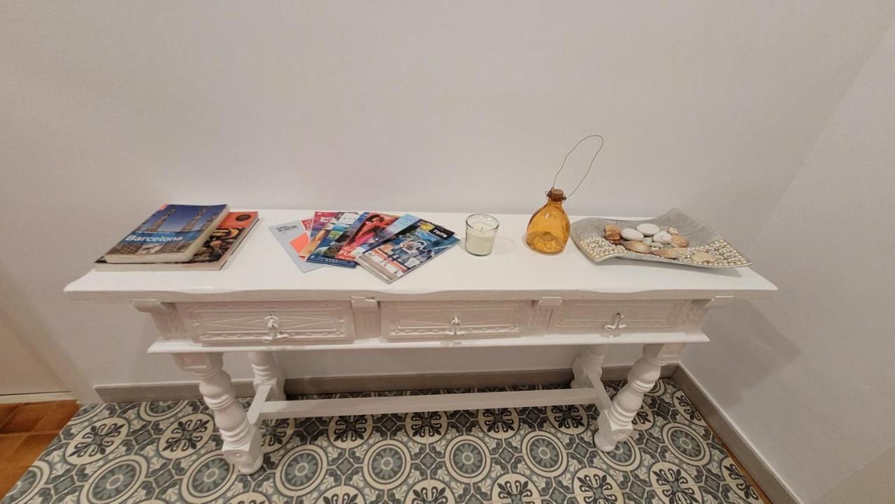 Apartaments B O D Collblanc L'Hospitalet de Llobregat Buitenkant foto