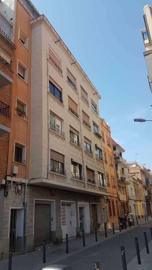 Apartaments B O D Collblanc L'Hospitalet de Llobregat Buitenkant foto